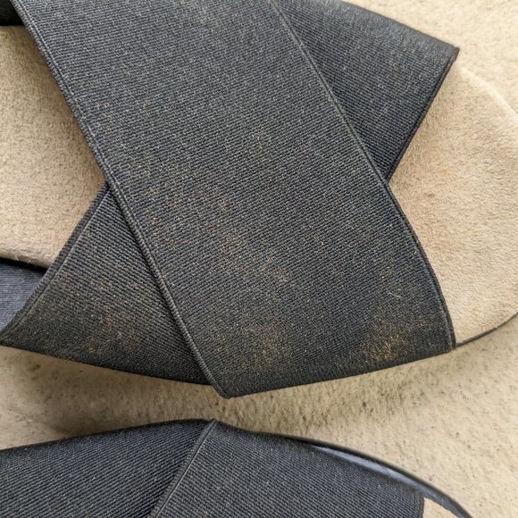 Tan and Black Strappy Short Heels ๐ - Picture 2 of 5